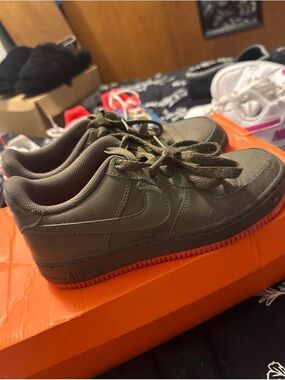 Nike Olive Green Low-Top Sneakers with Orange Outsole